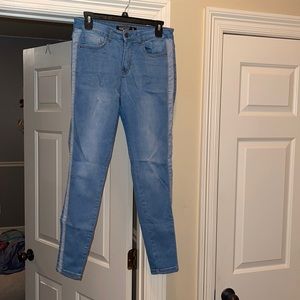 Premium denim jeans